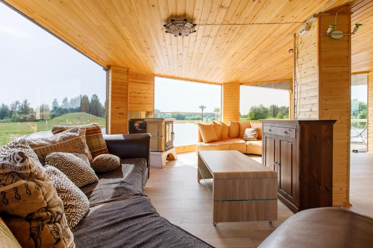 Vila Brazylija Vip Vasarnamis Kryliai Exteriér fotografie